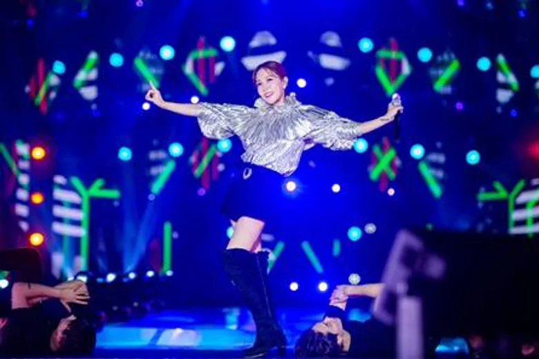 8 ศิลปินสาวเกิร์ลครัช บนเวที K CRUSH 2019 ร่วมจัดโชว์ยิ่งใหญ่ สร้างปรากฏการณ์แดนซ์กระจายทุกที่นั่งจนฮอลล์ลุกเป็นไฟ