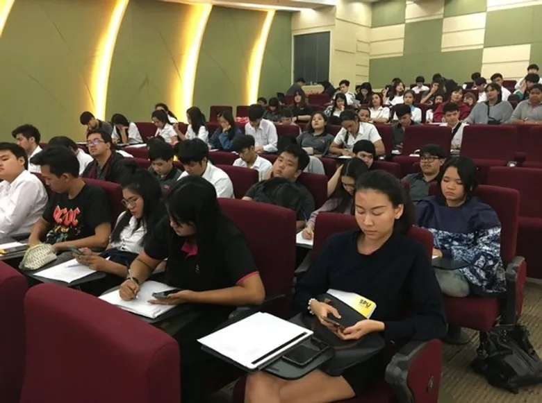 เปิดเวที SPU Tech Talk Season 5 #5 เสวนา จองคิวร้านดังไม่ต้องรอกับ App QueQ โดย อัจฉริยะโปรแกรมเมอร์ไทย โจ้ รังสรรค์ พรมประสิทธิ์ เจ้าของแอพ QueQ