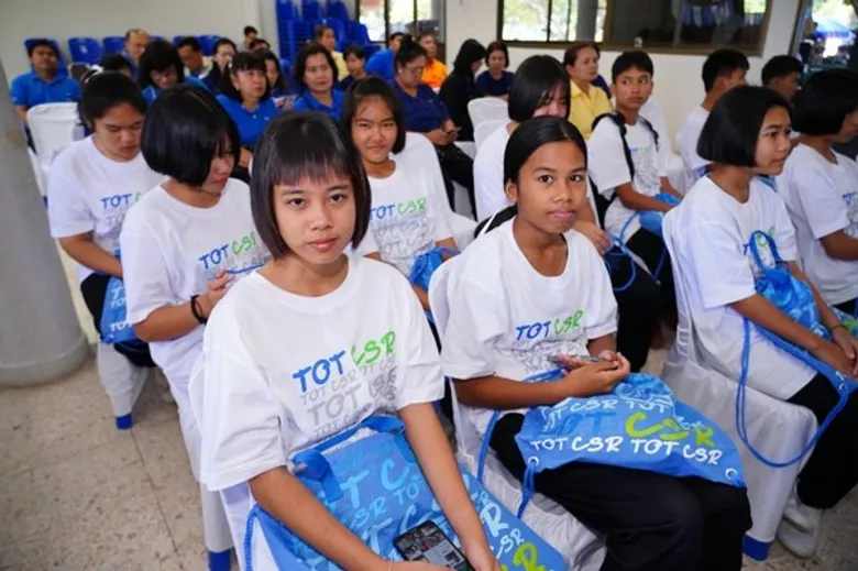 ทีโอที เปิดชุมชนใหม่ “โครงการ TOT Young Club” ชุมชนด่านเกวียน จ.นครราชสีมา นำนวัตกรรมเทคโนโลยีต่อยอดพัฒนาสินค้าออนไลน์ให้กับชุมชน