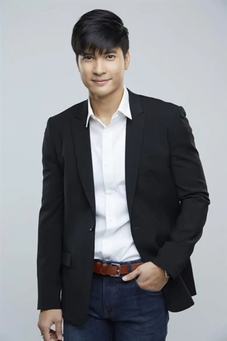 “ไมค์–ภัทรเดช” ชวนแฟน ๆ ดูแลสุขภาพให้ฟิตแอนด์เฟิร์ม!!!เอาเหงื่อแลกบุญร่วมงานเดิน-วิ่งการกุศล ก้าวด้วยธรรม ครั้งที่ 3