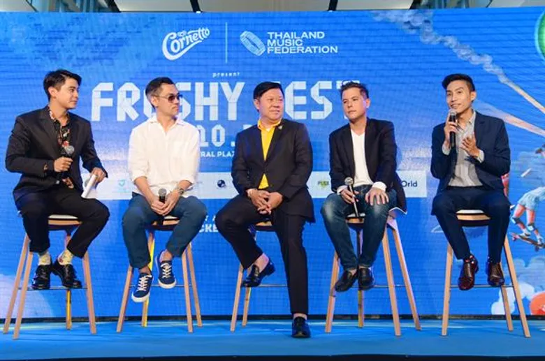 สไปร์ซซี่ ดิสก์ - เลิฟอิส เอ็นเตอร์เทนเม้นท์ - วอร์เนอร์ มิวสิค 3 ค่ายเพลงพันธมิตร แถลงข่าวจับมือจัดคอนเสิร์ต Freshy Fest ระดมศิลปินร่วมงานมากมาย