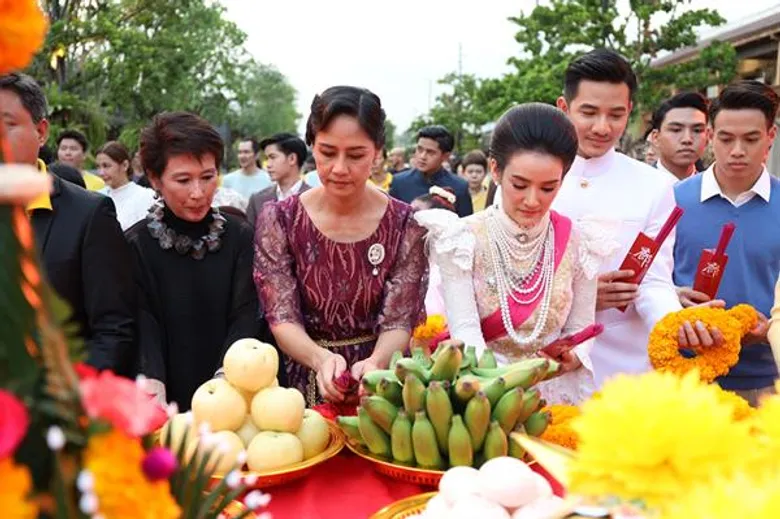 บวงสรวง “สี่แผ่นดิน THE LEGEND MUSICAL @ LHONG 1919” ละครเวทีกลางแจ้ง ริมแม่น้ำเจ้าพระยา จัดเต็ม แสง สี เสียง สุดอลังการ ฉลองครบรอบ 100 ปี “ล้ง 1919”