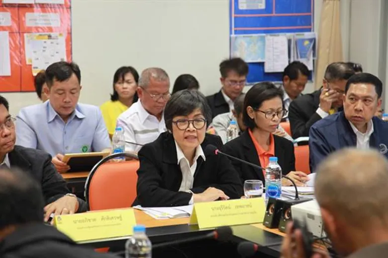 มท.2 ลงพื้นที่ร่วมประชุมการติดตามการช่วยเหลือเยียวยาผู้ประสบอุทกภัย