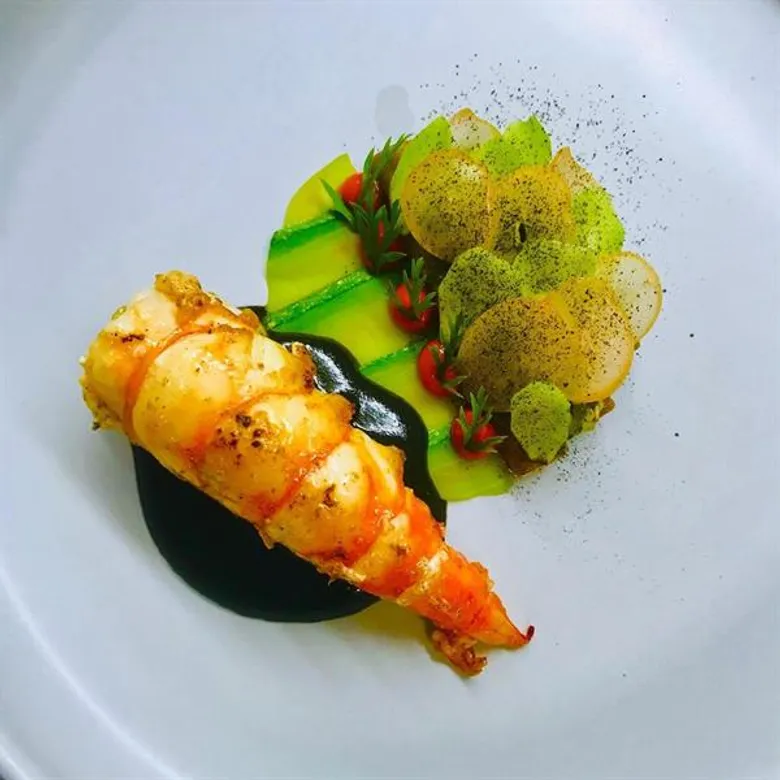 ร้านอาหาร “พรุ” ในเครือมนทาระ พร้อมรูปโฉมใหม่ ภายใต้ คอนเซป “Ecosystem Based Culinary”