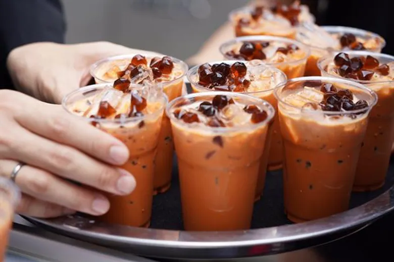 แอร์เอเชีย Santan ยก 3 เมนู Thai Street Food พร้อมเสิร์ฟบนเครื่องบิน ลิ้มลองกันได้ตั้งแต่เดือนต.ค. - ธ.ค. 2562