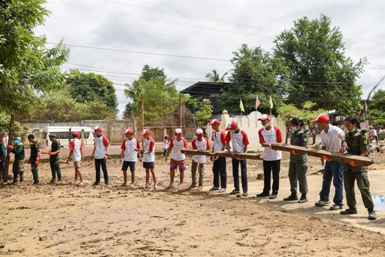 “กองทุนฮอนด้าเคียงข้างไทย” สานต่อความช่วยเหลือผู้ประสบอุทกภัยจังหวัดอุบลฯ ผนึกกำลังจิตอาสากว่า 600 ชีวิต พร้อมส่งมอบเครื่องฉีดน้ำแรงดันสูง จัดกิจกรรมฟื้นฟูพื้นที่ประสบภัยหลังน้ำท่วม