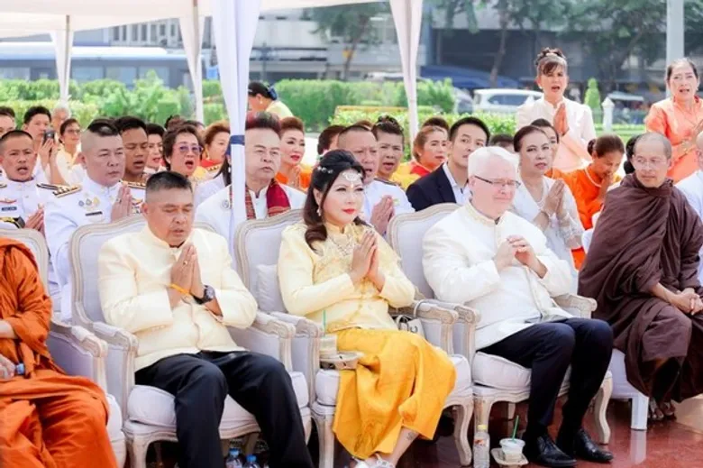 มหาศุภมงคลนิมิตร พระบรมสารีริกธาตุ 32 จัดพิธีศักดิ์สิทธิ์เบิกฤกษ์เบิกชัย ก่อนจัดงานใหญ่สงกรานต์ปีหน้า