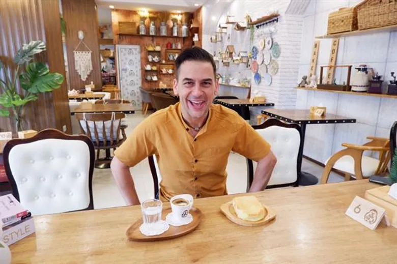 ทีวีไกด์: ลิ้มรสก๋วยเตี๋ยวเสี่ยงโชค ท่องถิ่นอารยธรรม เมืองลพฯ สถานที่ครบเครื่องเรื่องเที่ยว