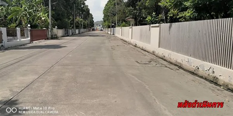แก้ไขความเดือดร้อนจากน้ำท่วมขังในหมู่บ้านย่านพระราม 2
