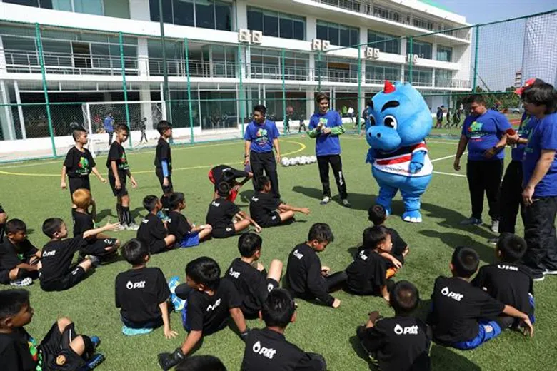 ปตท. ร่วมพัฒนาทักษะด้านกีฬาฟุตบอลแก่เด็กและเยาวชนในกิจกรรม AFC Grassroots Football Day 2019 By PTT