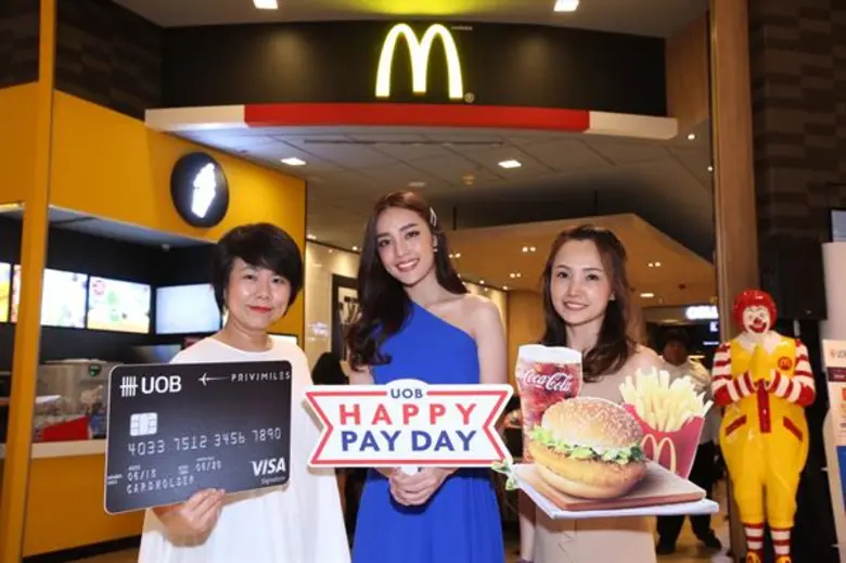 ภาพข่าว: บัตรเครดิตยูโอบี จับมือ ร่วมตอกย้ำแคมเปญสุดฮิต “ยูโอบี แฮปปี้ เพย์เดย์ วัน ฟอร์ วัน” โปรฯแรง กิจกรรมเด็ด ทุกวันสุดท้ายของเดือน