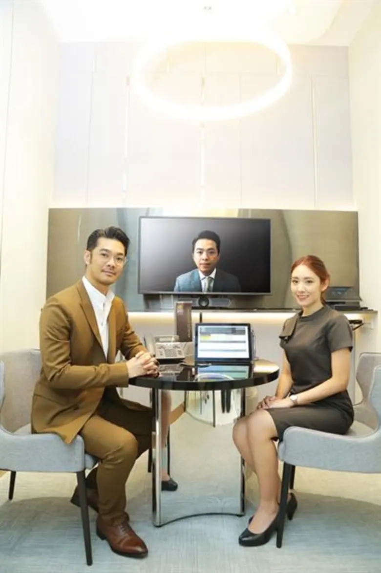 KRUNGSRI EXCLUSIVE ชวนหนุ่มหล่อเสียงดี เนม-ปราการ ไรวา ร่วมแนะนำ Krungsri The Advisory สาขาใหม่