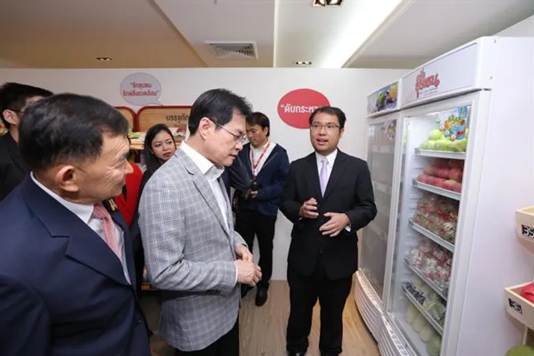 แม็คโคร ผนึกกำลัง กระทรวงพาณิชย์ ยกระดับศักยภาพร้านค้าปลีกรายย่อยสู่ Smart โชห่วย ตอกย้ำการเป็นมิตรแท้โชห่วยมากว่า 30 ปี