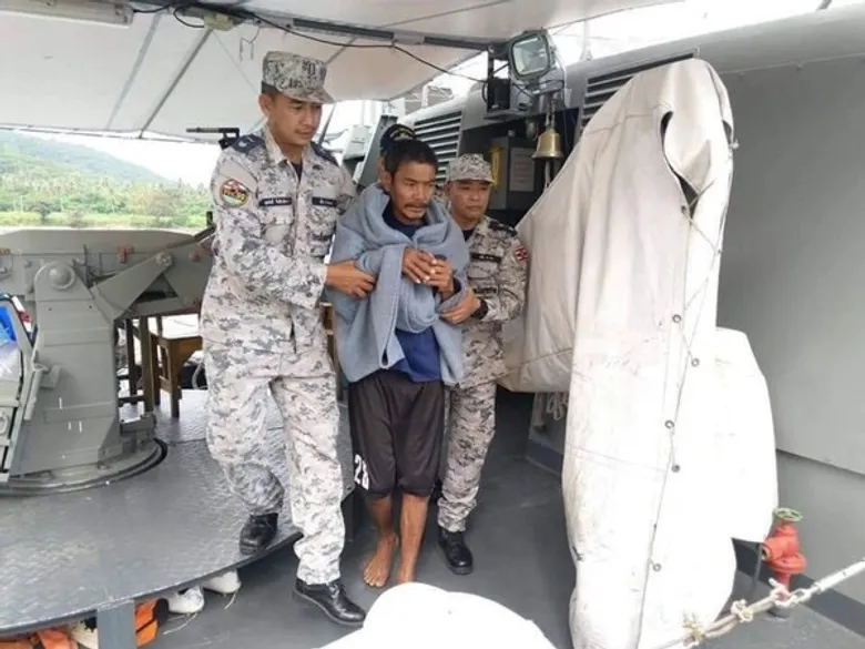 "ท่าเรือประจวบ" สนับสนุนกองทัพเรือ จัดเรือ ต. 81 ให้การช่วยเหลือผู้ประสบภัยในทะเลในพื้นที่จังหวัดประจวบคีรีขันธ์