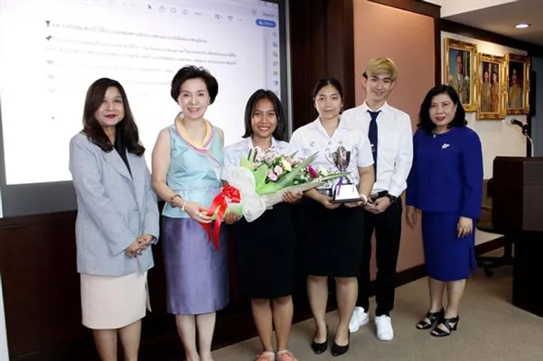 คณะบริหารธุรกิจจับมือกับคณะเทคโนโลยีสารสนเทศ ม.ศรีปทุม ชลบุรี คว้ารางวัลชมเชย ระดับประเทศ การประกวดแผนสื่อสารการตลาด ปีที่ 4 นมไทย-เดนมาร์ค