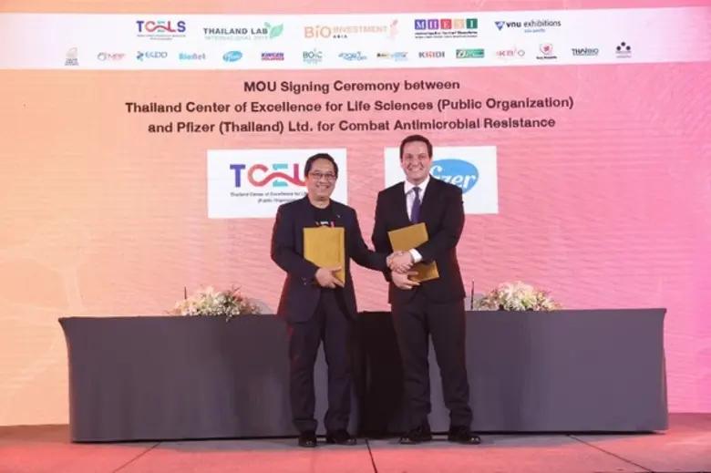 ไฟเซอร์ ประเทศไทย ผนึก ทีเซลล์ (TCELS) ลงนามความร่วมมือประกาศเจตนารมณ์ขับเคลื่อนการจัดการปัญหาเชื้อดื้อยาต้านจุลชีพในประเทศไทย