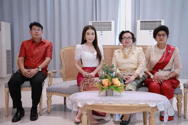 'สาธิตกรุงเทพธนบุรี’ ปลูกฝังความเป็นไทย ประดิษฐ์ 'กระทงรักษ์โลก’ อนุรักษ์ประเพณีไทย