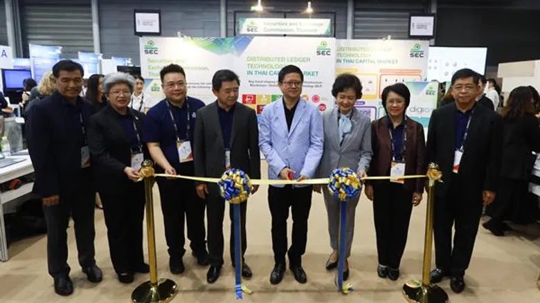 ก.ล.ต. นำโครงการ DLT มาร่วมเปิดบูธในงานฟินเทคแฟร์ระดับโลกที่สิงคโปร์