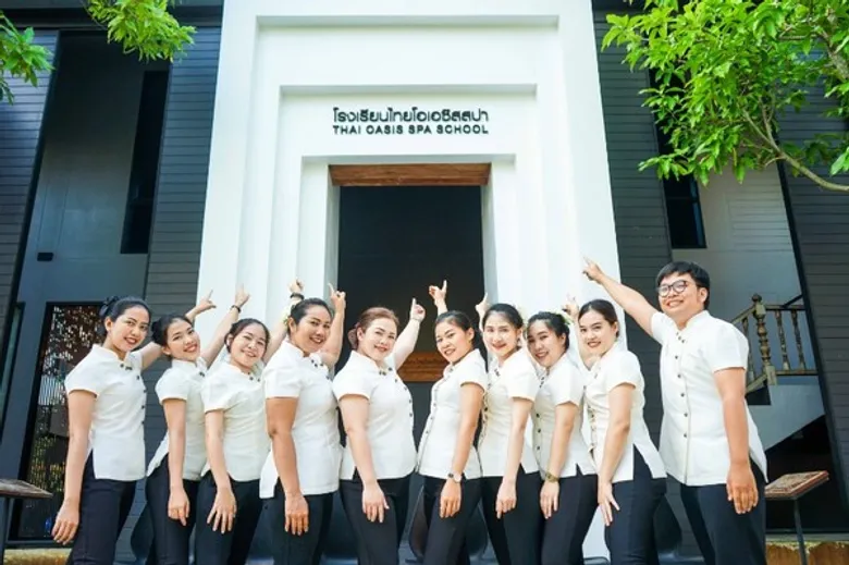 “โรงเรียนไทยโอเอซิสสปา” รับรางวัลพระราชทาน ประเภทสถานศึกษาดีเด่น ประจำปีการศึกษา 2561