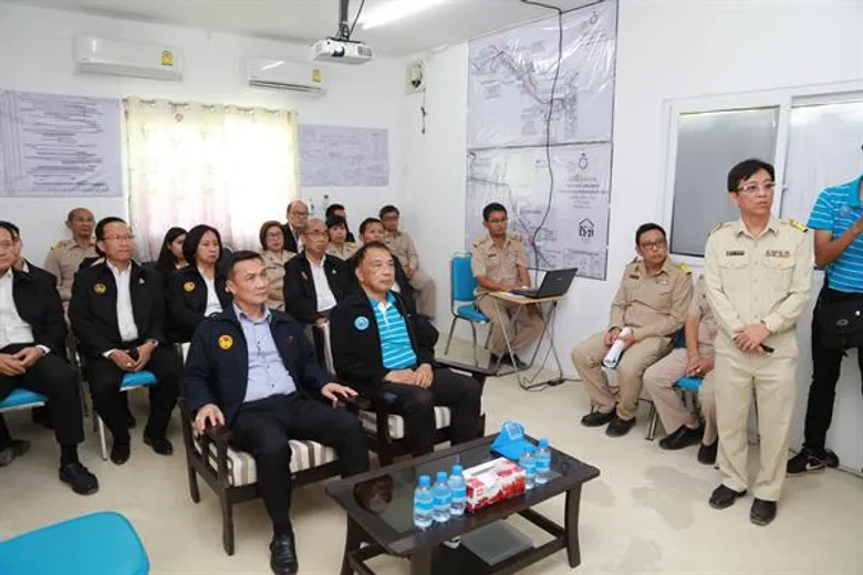 มท.3 ลงพื้นที่กาญจนบุรี ตรวจเยี่ยมและมอบนโยบาย พร้อมบูรณาการทุกภาคส่วน