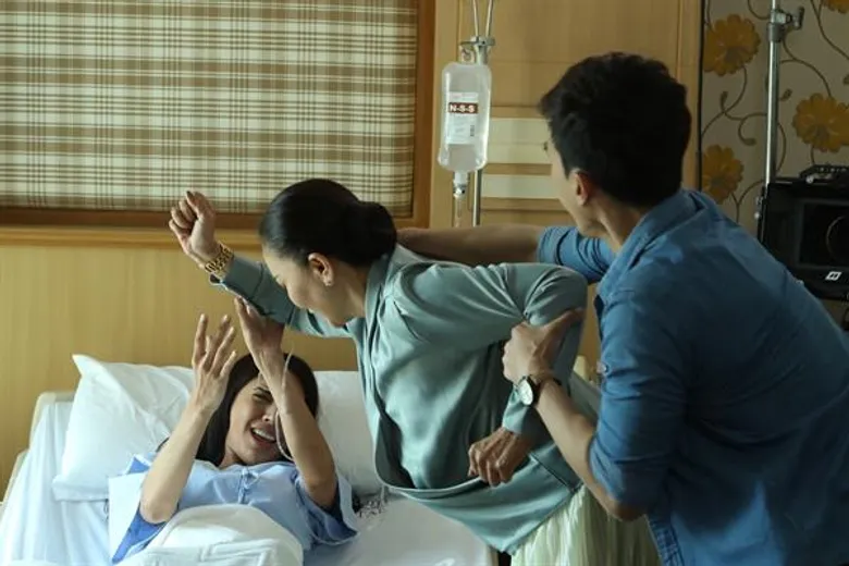 “ต่าย” โหดทุบท้อง “น้ำหวาน” หวังแท้ง “ไผ่” ห้ามโดนผลักแก้วบาดมือ!!!