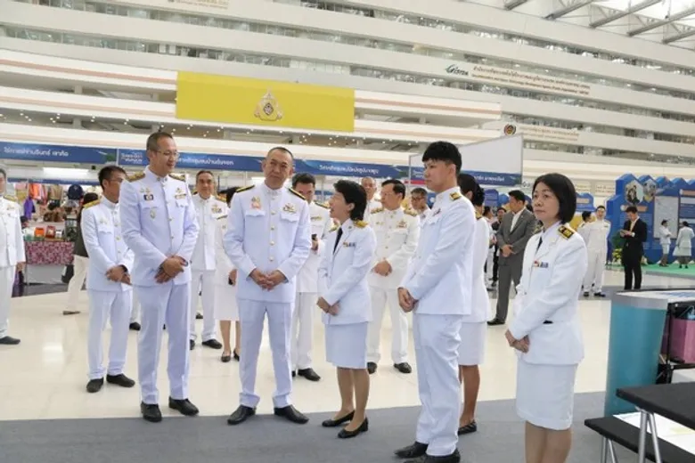 ภาพข่าว: วว. ร่วมพิธีถวายราชสักการะ น้อมรำลึกในพระมหากรุณาธิคุณ พระบาทสมเด็จพระบรมชนกาธิเบศร มหาภูมิพลอดุยเดช บรมนาถบพิตร เนื่องในวันพระบิดาแห่งฝนหลวง ประจำปี 2562