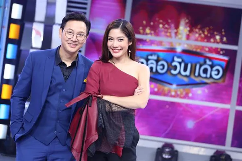 “เกลือ” นั่งแท่นพิธีกร “วาไรตี้ คอมมาดี้ ทอล์คโชว์” สนุก ฮา สาระครบรสใน “เกลือ วัน เด้อ”