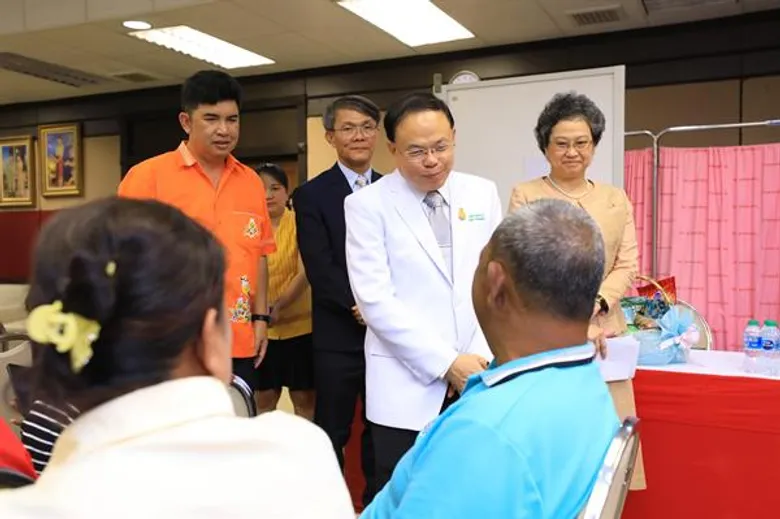 ฟิลิปส์ สนับสนุนสมาคมแพทย์โรคหัวใจแห่งประเทศไทยฯ และชมรมคลื่นเสียงสะท้อนหัวใจแห่งประเทศไทยร่วมสนับสนุนการเข้าถึงระบบสาธารณสุขของคนไทย ภายใต้โครงการ “ดูแลกาย ห่วงใยหัวใจ เริ่มที่ตัวคุณ”จัดหน่วยออกตรวจผู้ป่วยโรคหัวใจกว่า 100 ราย ณ โรงพยาบาลกระบี่