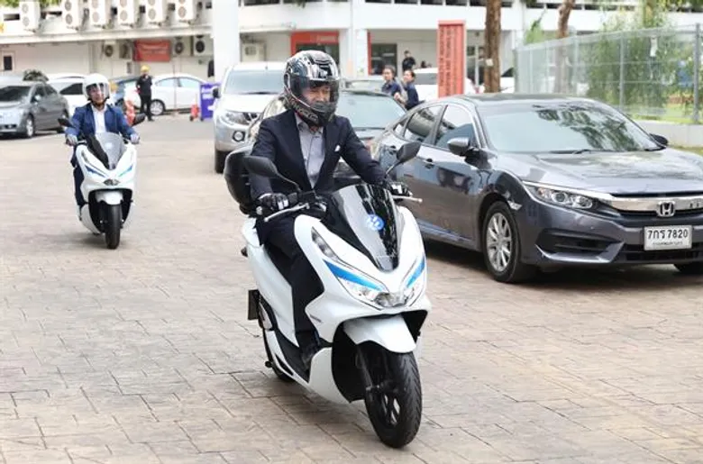 เปิดตัว PCX Electric Smart Station เพื่อศึกษารูปแบบ EV Sharing เป็นครั้งแรกในเมืองไทย