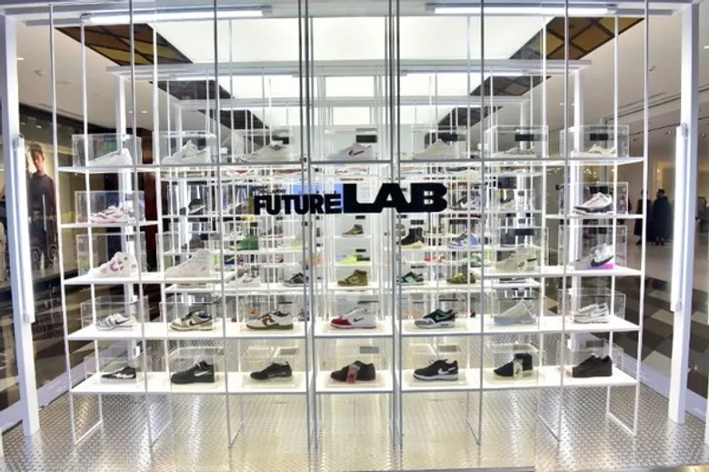 สยามดิสคัฟเวอรี่ ชวนเปิดประสบการณ์ทดลองและสร้างสรรค์สุดครีเอท ในงาน “Future Lab Volume 1 : Sneaker” ระหว่างวันนี้ถึง 9 ก.พ. 2563 ณ ชั้น G สยามดิสคัฟเวอรี่ ดิเอ็กซ์พลอราทอเรี่ยม