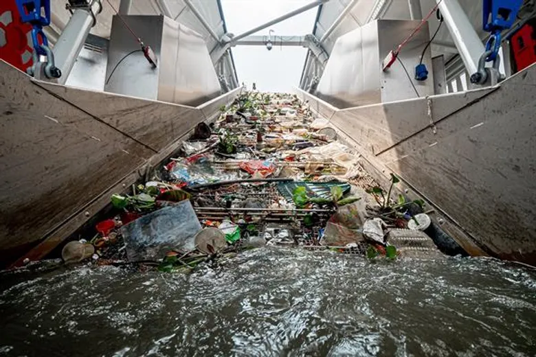 เอสซีจี ผนึกกำลัง The Ocean Cleanup สตาร์ทอัพระดับโลก วิจัยและพัฒนาขยะจากแม่น้ำเจ้าพระยาที่ได้จาก InterceptorTM มุ่งแก้ไขปัญหาขยะทะเลอย่างยั่งยืน