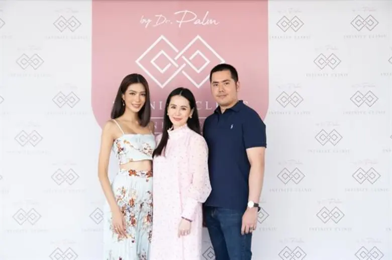 “หมอปาล์ม” ชวน “ไอซ์-อธิชนัน” มาทำสวย อินฟินิตี้ คลินิก บาย ดร. ปาล์ม @ ไทยซินสแควร์ เอกมัย