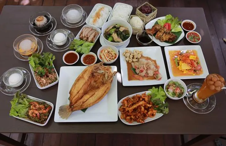 “บ้านส้มตำ” เผยยอดขายปี 62 แตะ 300 ล้าน พร้อมปรับโฉมแบรนด์ครั้งใหญ่ เนรมิตพื้นที่กว่า 4 ไร่กลางบางนาเป็นพื้นที่สีเขียวแห่งใหม่ตอบโจทย์ทุกไลฟ์สไตล์ เล็งขยายสาขาเป็น 10 แห่ง ภายในปี 63 ตั้งเป้าโกยยอดขายทะยานสู่ 500 ล้านบาท
