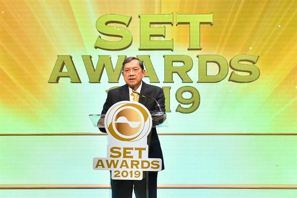 ซีอีโอจาก KTC และ MOONG คว้า Best CEO Awards และ 8 บจ. คว้ารางวัลองค์กรต้นแบบด้านความยั่งยืนใน SET Awards 2019