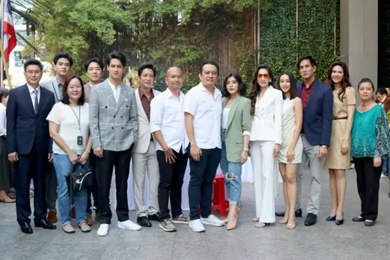 “นุสบา-หนูนา-ไอส์” นำทีมบวงสรวง “หนี้เสน่หา” ละครดราม่า เข้มข้น!!