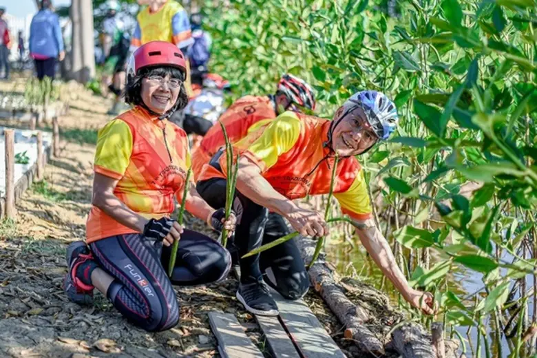 จักรยานประเพณี มจธ.บางมด – บางขุนเทียน ครั้งที่ 7 มีนักปั่นเข้าร่วมกว่า 3 พันคน