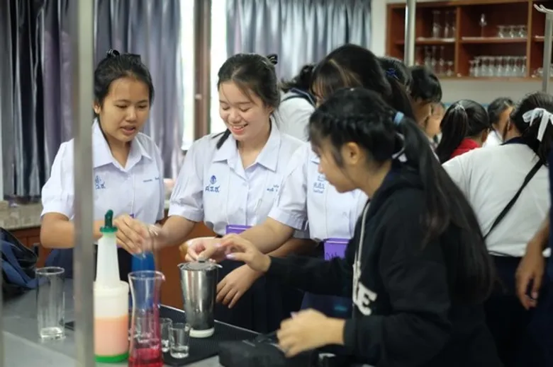 วิทยาลัยดุสิตธานี ศูนย์การศึกษาเมืองพัทยา “เปิดบ้านต้อนรับน้อง ๆ จากภาคตะวันออก”