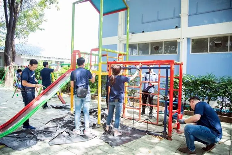 "เชสเตอร์ ปันรัก ปันน้ำใจ" ปีที่ 7 สร้างสุขและรอยยิ้มให้น้องบ้านราชาวดี (หญิง)