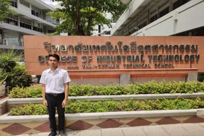 “เลโก้” คือแรงบันดาลใจในการออกแบบ สานฝันจินตนาการสู่เส้นทางการแข่งขันหุ่นยนต์