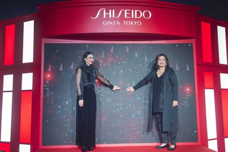 แต้ว-ปอย สองตัวแทนความงามจาก SHISEIDO ถ่ายทอดความงานผ่าน “SHISEIDO BEAUTY DISTRICT” (ชิเซโด้ บิวตี้ ดิสทริกต์) เมือง GINZA จำลองจากญี่ปุ่นสู่แลนด์มาร์กยักษ์ใหญ่สุดตระการตาครั้งแรกใจกลางกรุงเทพฯ