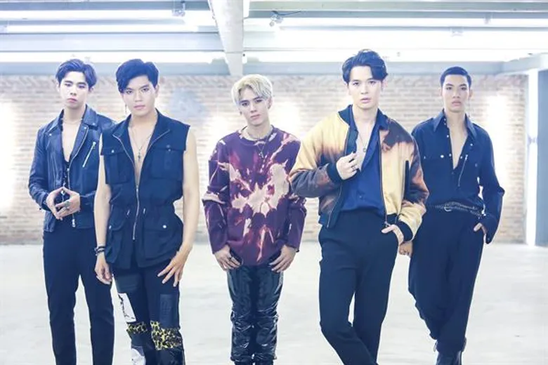 “ไอม่า อินเตอร์” ปล่อยเดบิวต์แรก “ซี-เบิร์สเตอร์” ฟาดสเต็ปเต้น “เดงเจอร์” มาราธอน 21 ช.ม.