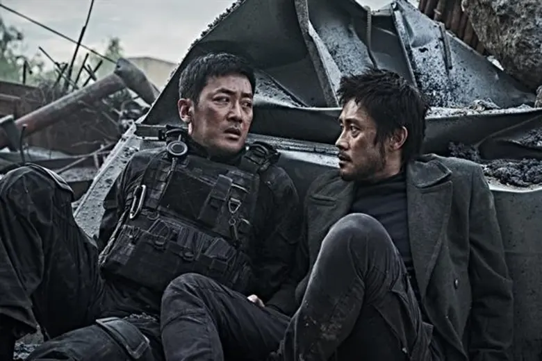 ปะทุหนึ่งครั้ง วิปโยคทั้งคาบสมุทร “ASHFALL นรกล้างเมือง” มหาวิบัติภูเขาไฟสะเทือนเกาหลีเหนือ-ใต้ หนังทุ่มทุนสร้างสูงสุดแห่งปี นำแสดงโดย ฮา จองอู, อี บยองฮอน, มา ดงซอก, เบ ซูจี