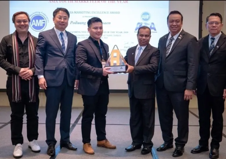 ปอยหลวง โคนทรงแสน CEO บริษัท Platform Integrated Agency คว้ารางวัล Asia’s Top Outstanding Youth Marketeer of the Year 2019