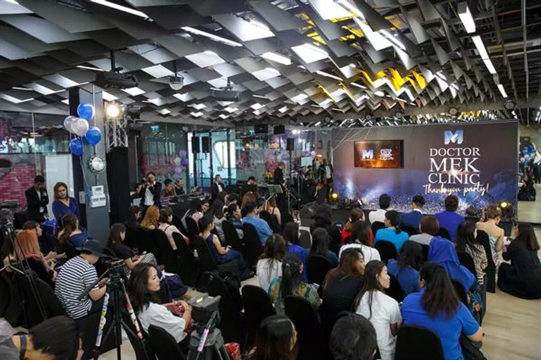“ด็อกเตอร์เมฆ คลินิก” จัดงานฉลองความยิ่งใหญ่แชมป์ 2 สมัยซ้อน “บอย – ปกรณ์” นำทีมเซเลบ ร่วมสร้างความบันเทิง แทนคำขอบคุณ