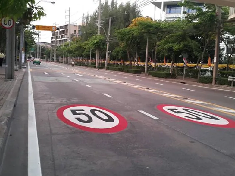 รณรงค์เพิ่มความปลอดภัย - ลดอุบัติเหตุทางถนนในพื้นที่กรุงเทพฯ