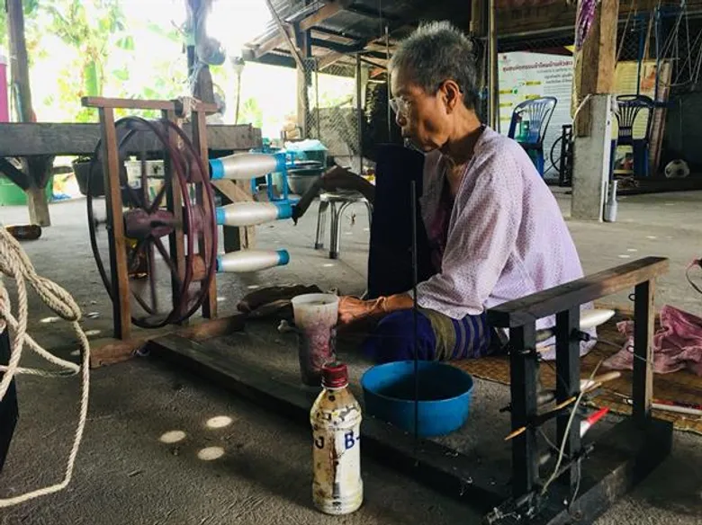 ธนาคารหม่อนไหม ช่วยเกษตรกรทอผ้าได้ตลอดปี แก้ปัญหาขาดแคลนเส้นไหมคุณภาพดีในชุมชน