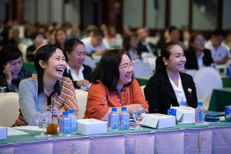 ไทยประกันชีวิตจัดสัมมนา “รหัสลับ จับรวย” ชวนลูกค้าวางแผนการเงิน-การลงทุน เสริมความมั่นคงและมั่งคั่งให้ชีวิต