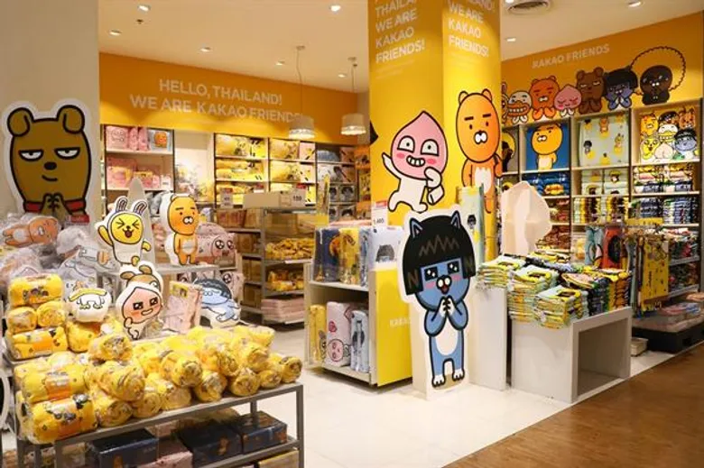 โรบินสัน จับมือ 'KAKAO FRIENDS’ คว้า 'โอห์ม-ฟลุ๊ค’ พร้อมทัพนักแสดงสุดฮอตจากซีรีส์ด้ายแดง พาเอฟซีท่องโลกการ์ตูนคาแรคเตอร์สุดคิ้วท์ ในงาน 'ROBINSON x KAKAO FRIENDS”
