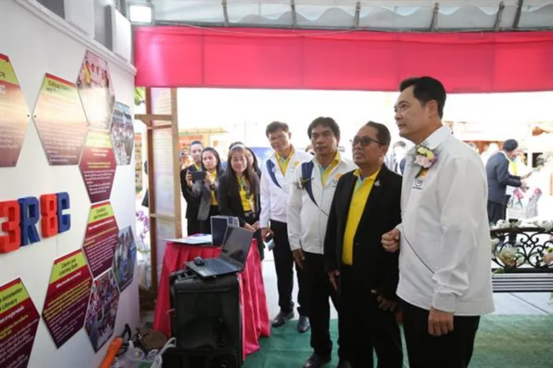 งานศิลปหัตถกรรมภาคกลางและภาคตะวันออก ที่สมุทรปราการเปิดแล้วสุดคึกคัก
