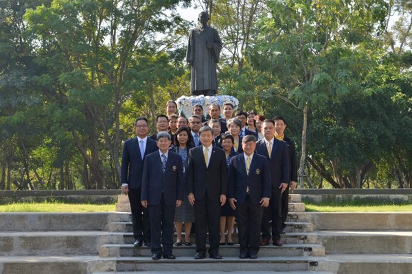 ศ.คลินิกเกียรติคุณ นพ.ปิยะสกล สกลสัตยาทร พร้อมหนุนนโยบาย 1 ใน 100 มหาวิทยาลัยระดับโลก หลังได้รับโปรดเกล้าฯ ตำแหน่งนายกสภา ม.มหิดล